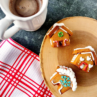 Gingerbread House Mug Topper