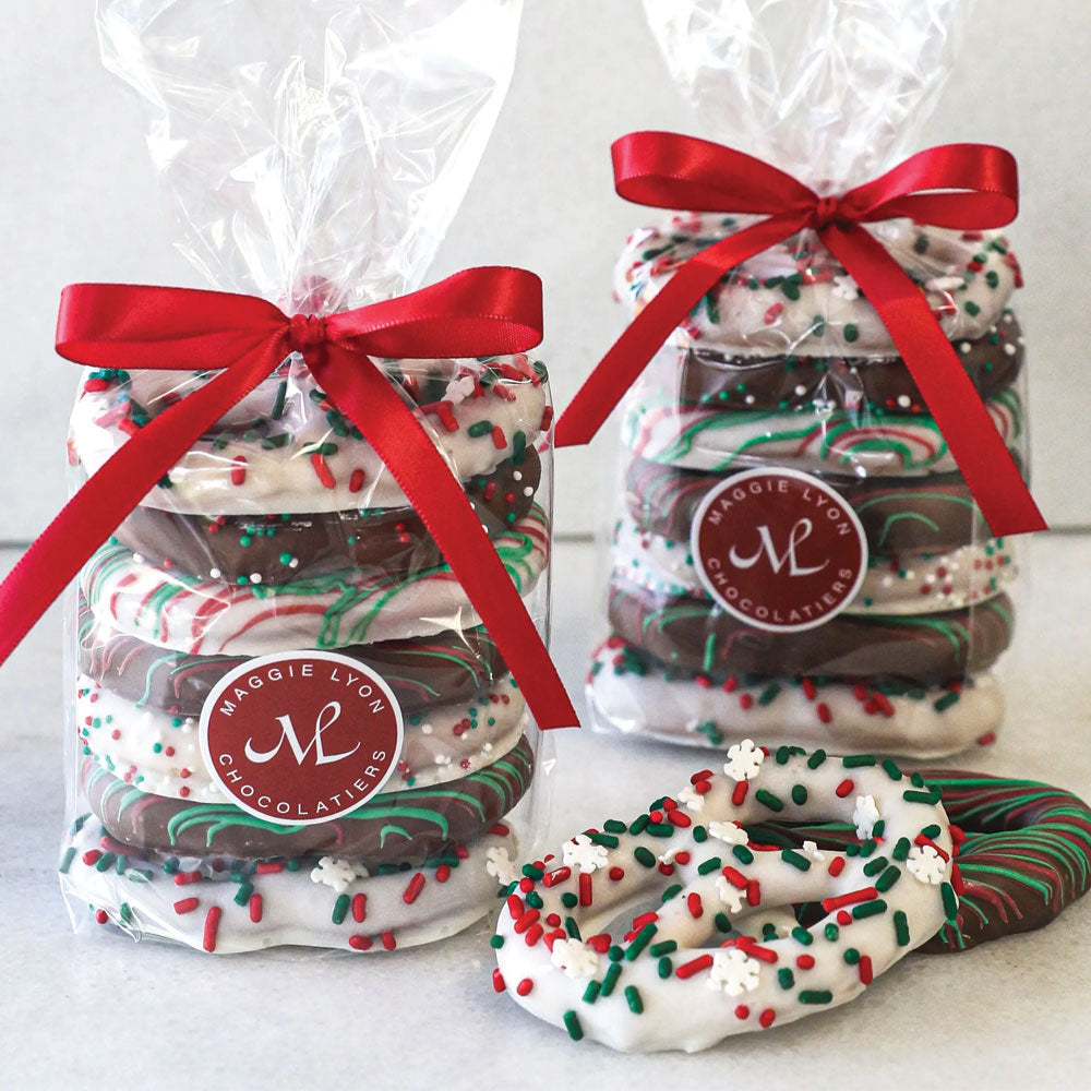 Christmas Pretzel Rings