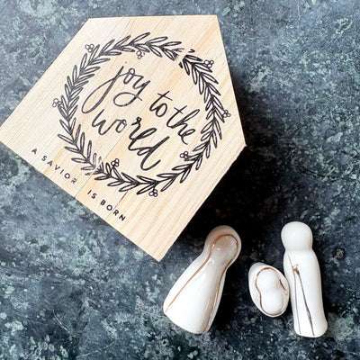 Ceramic Figurines Pine Wood Box - Holy Family