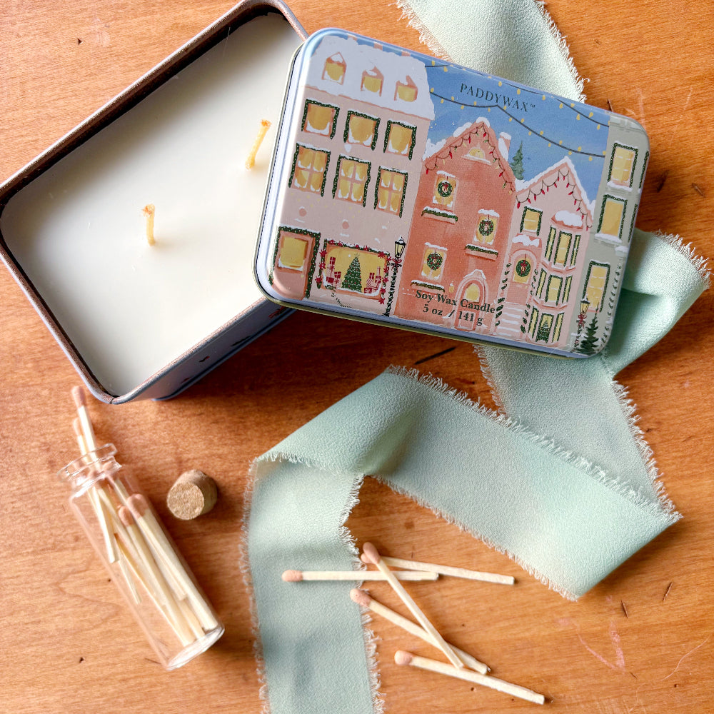 Gingerbread & Vanilla Candle Tin w/Mini Matches