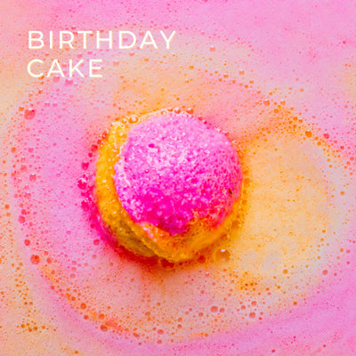 Birthday Cake Mia Bath Bomb