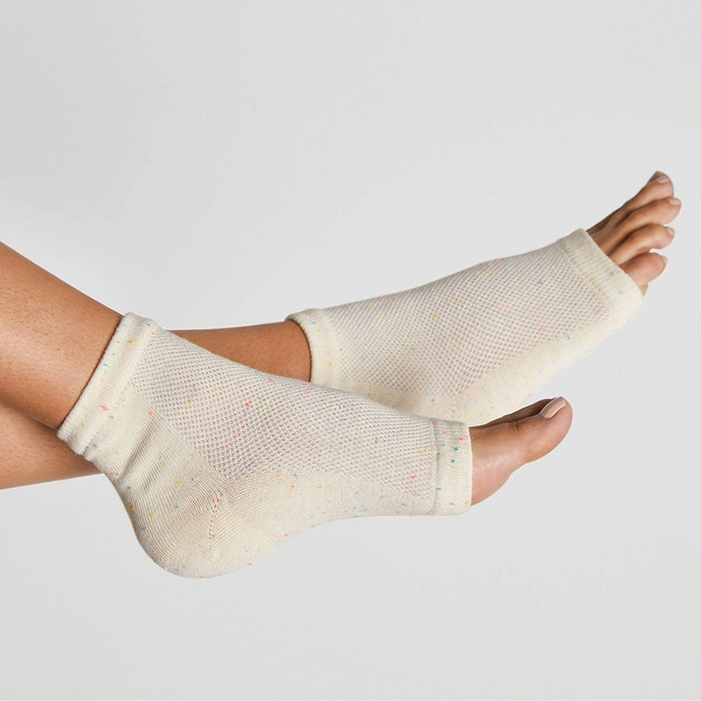 Moisturizing Heel Socks