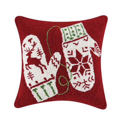 Christmas at the Lake Pillows 2023