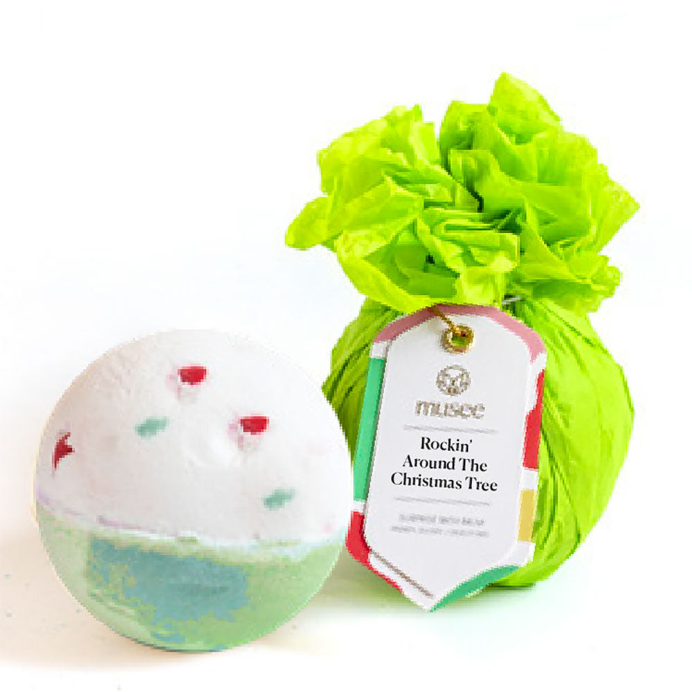Rockin’ Around the Christmas Tree Bath Bomb