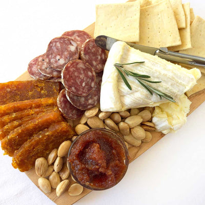 small cheese board spread on barquegifts.com