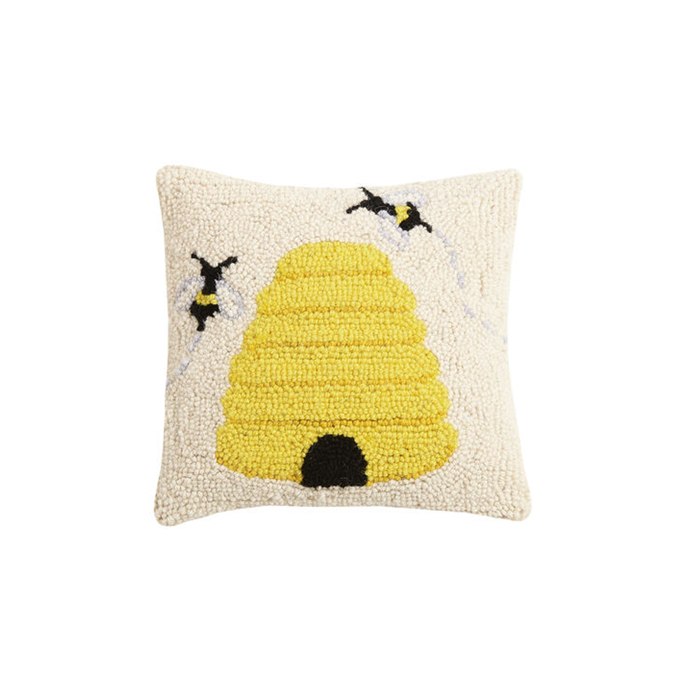 bee pillows on barquegifts.com