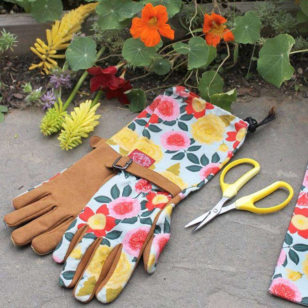 arm saver garden gloves on barquegifts.com