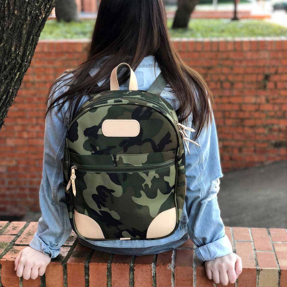 Back Pack at barquegifts.com