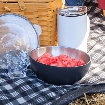 Insulated Large Serving Bowl (2.5Q)