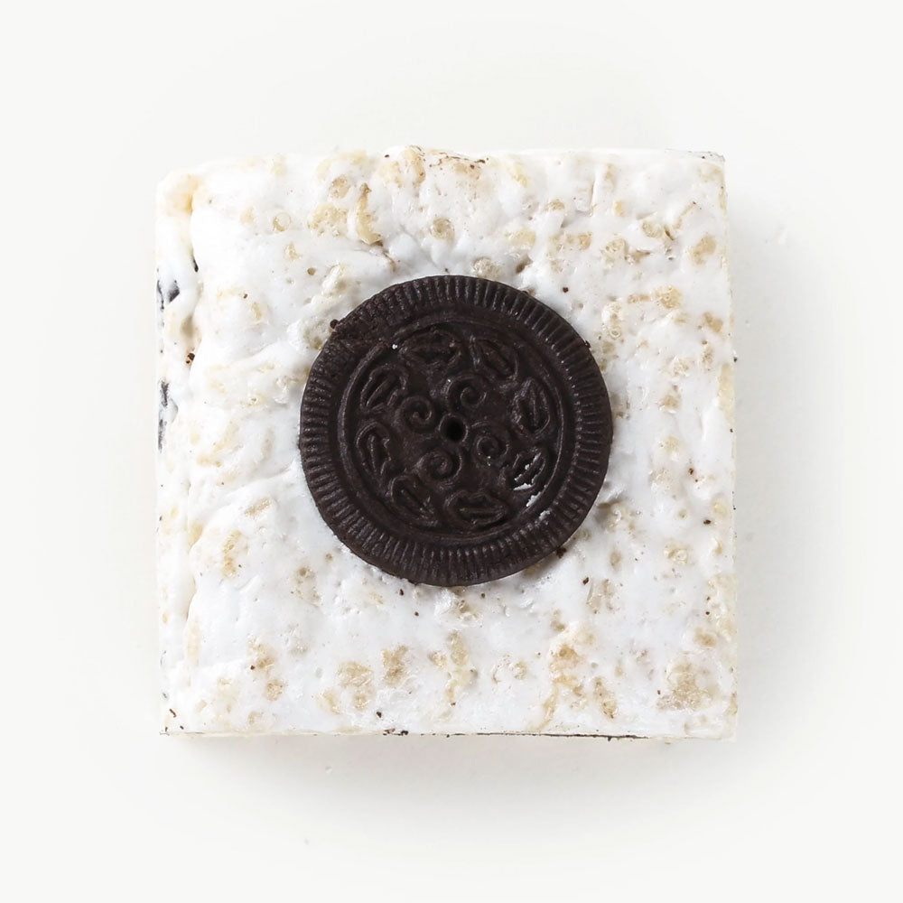 Cookies & Cream Crispy Cake