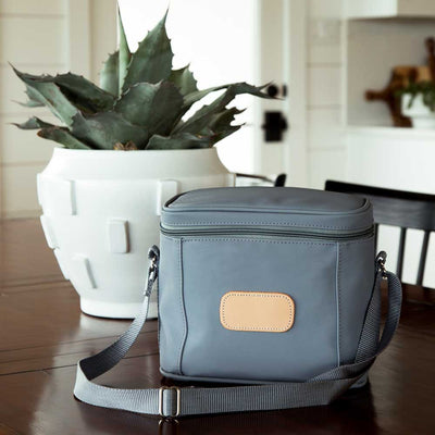 Frio Lunch Box at barquegifts.com