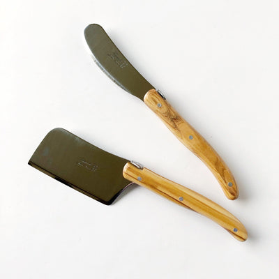 olive wood cheese knife and spreader on barquegifts.com