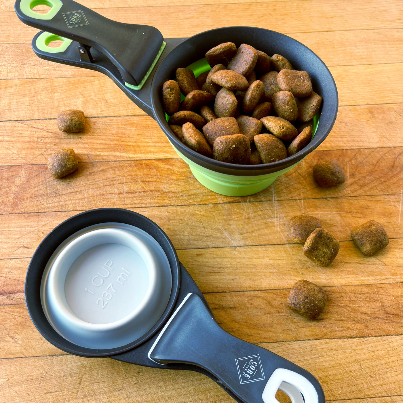 Collapsible Dog Food Scoop