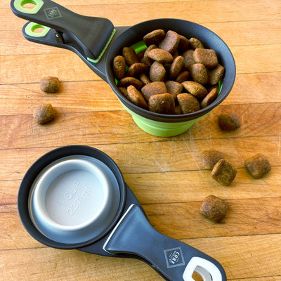 Collapsible Dog Food Scoop
