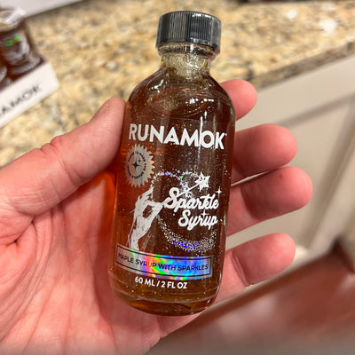 mini bottle of sparkle syrup on barquegifts.com