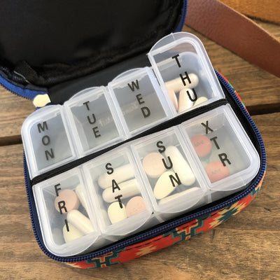 pill and vitamin clutch on barquegifts.com