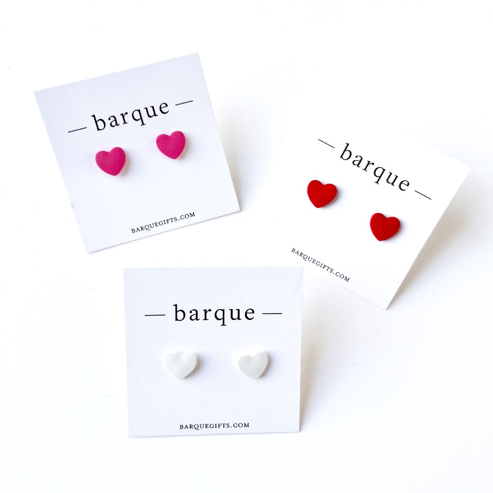 heart stud earrings on barquegifts.com