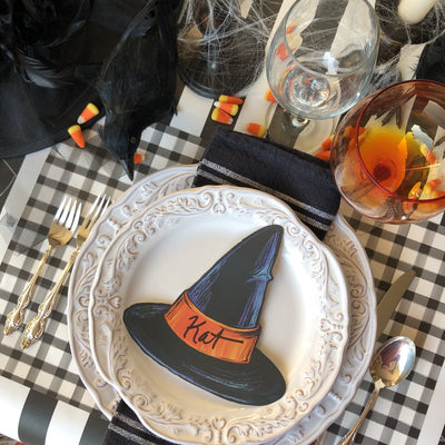 halloween table setting on barquegifts.com
