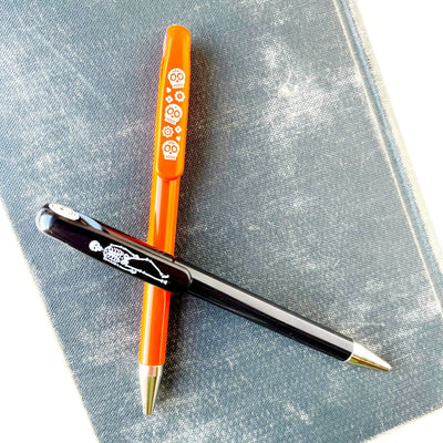 spooky seven year pens on barquegifts.com