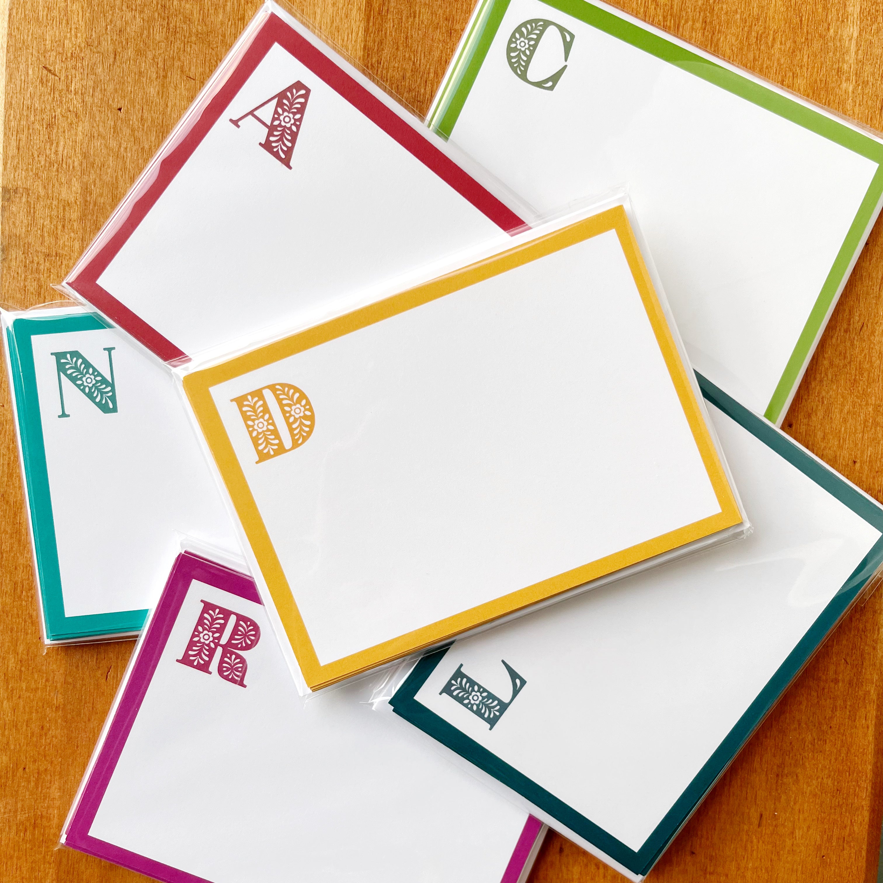 Floral Initial Flat Note – Barque Gifts