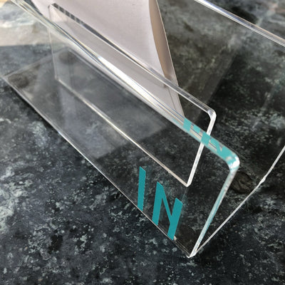 acrylic mail holder on barquegifts.com