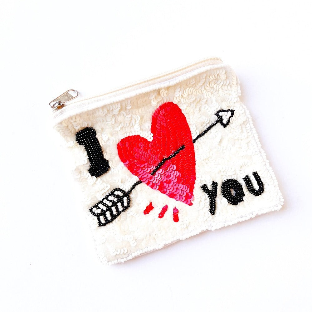 heart and arrow beaded coin bag on barquegifts.com