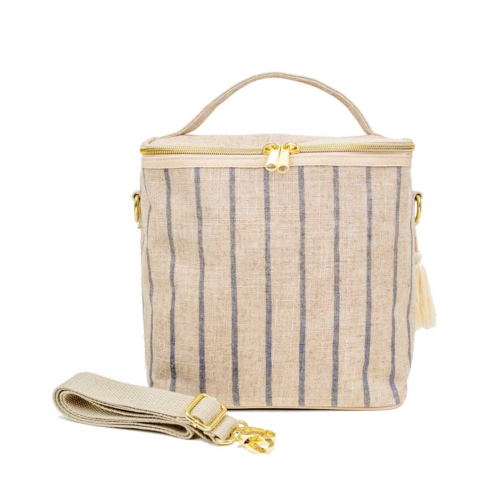 upscale lunch bag on barquegifts.com