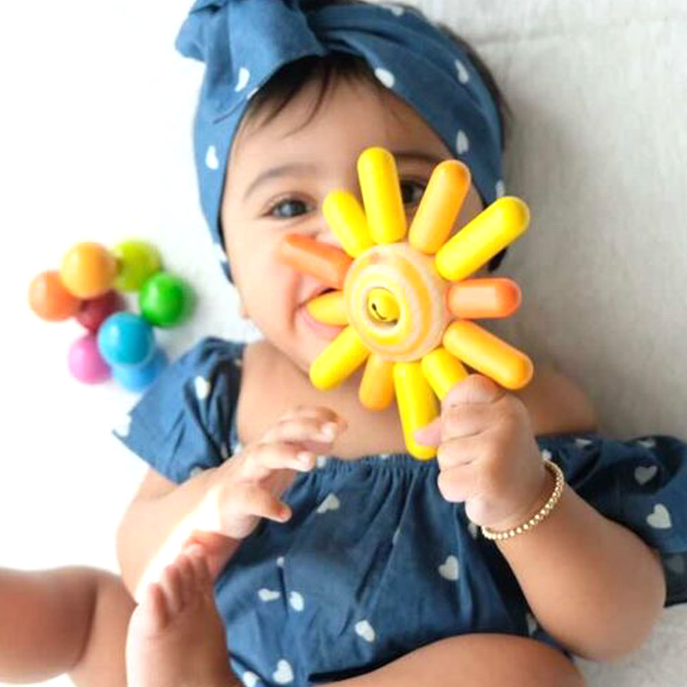 Clutching Toys